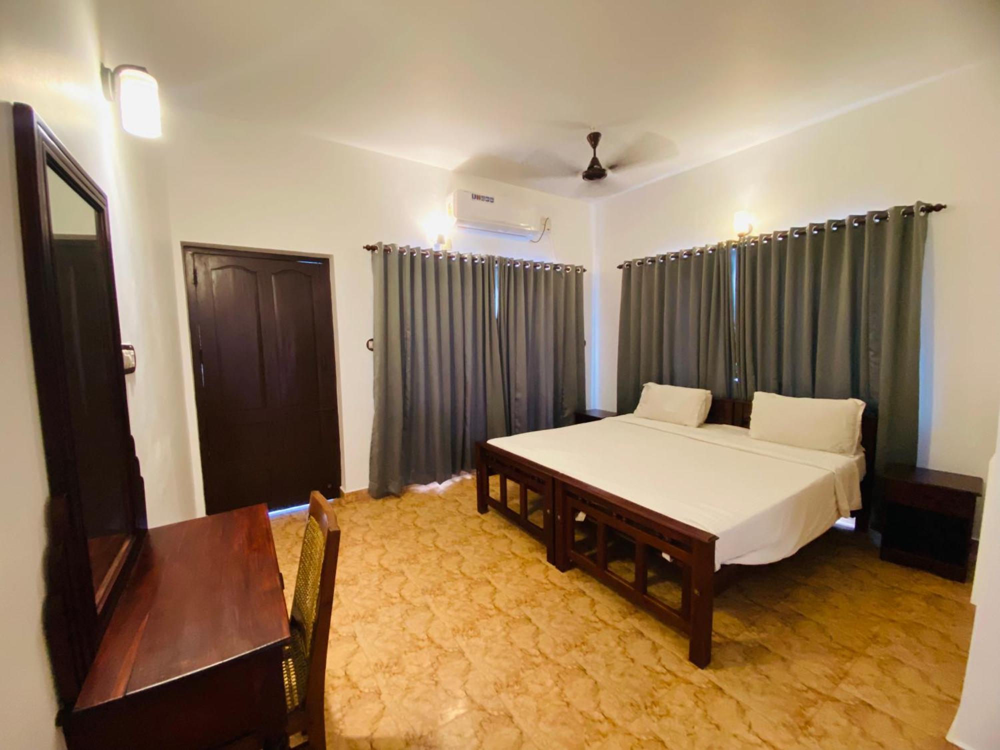 Karma Beach Resort Kovalam Exterior photo