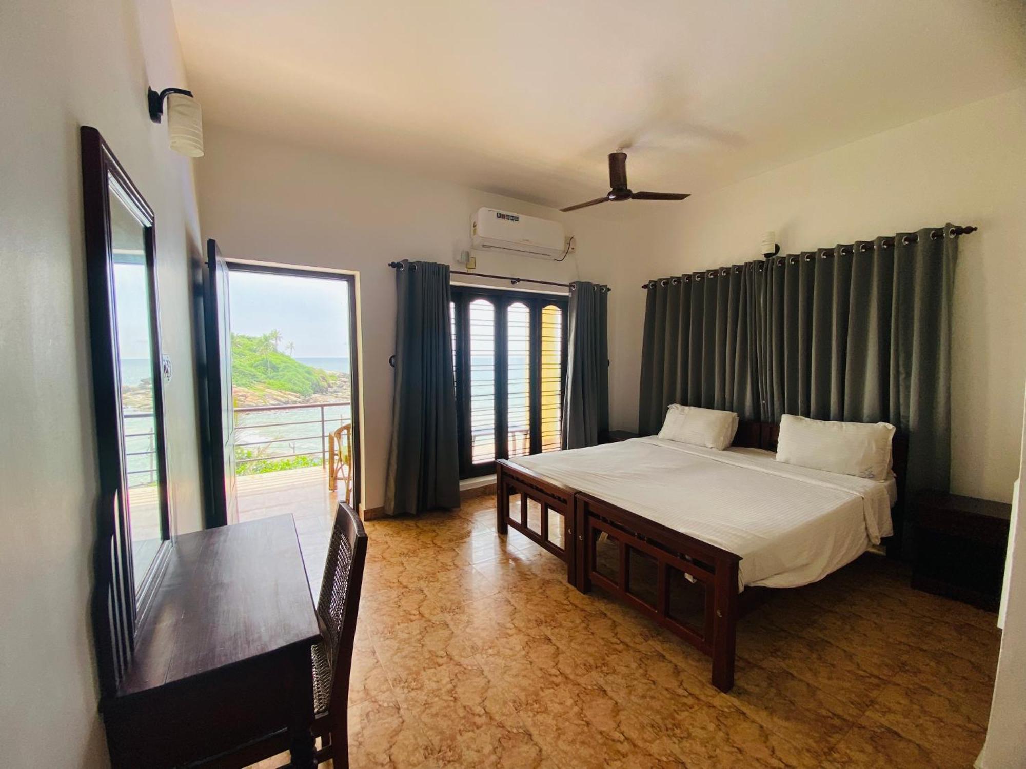 Karma Beach Resort Kovalam Exterior photo