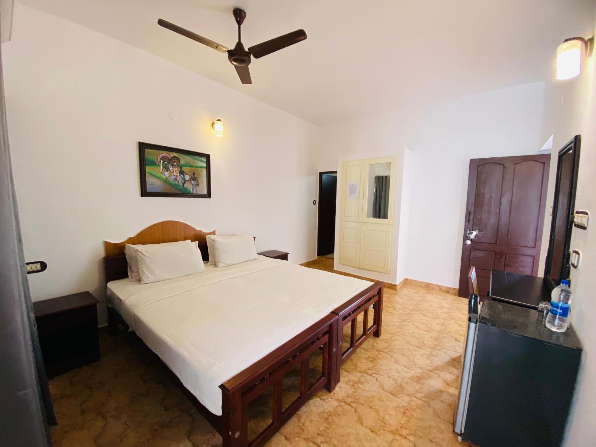 Karma Beach Resort Kovalam Exterior photo